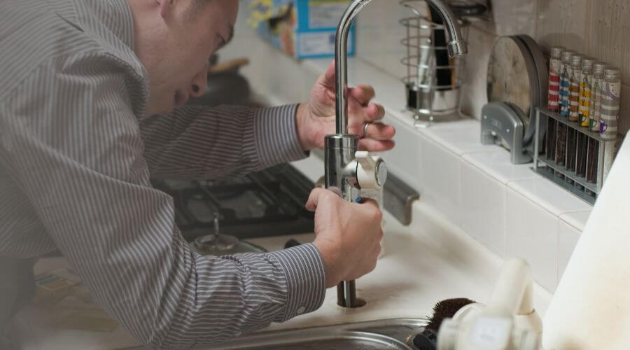 Expert burst pipe repair services in Uniontown, AR